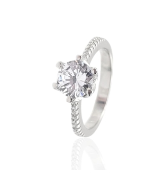 ANILLO ESTILO SOLITARIO PLACARI MUJER PLATA DE LEY 925 PIEDRA BLANCA 7 MILÍMETROS CON SEIS GARRAS BRAZO CON CIRCONITAS BLANCAS