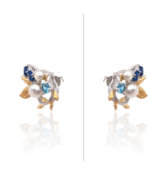 PENDIENTES MUJER PLATA DE LEY 925 PETALOS DE FLOR CON DOS PERLAS HOJAS CHAPADAS EN DORADO Y CIRCONITAS AZUL OSCURO Y AZUL CIELO