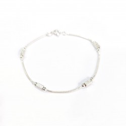 PULSERA PLATA DE LEY 925 COLA DE RATÓN CON 4 DADOS MATIZADOS Y BOLAS LARGO 18.5 CENTÍMETROS